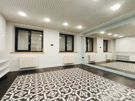 Купить  помещение свободного назначения