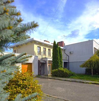 Купить 3-комнатную квартиру